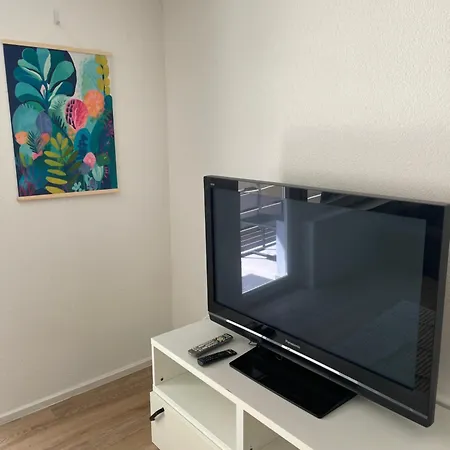 Апартаменты Schoene 4 Zimmerwohnung Fuer Max 5 Personen Talheim (Heilbronn)